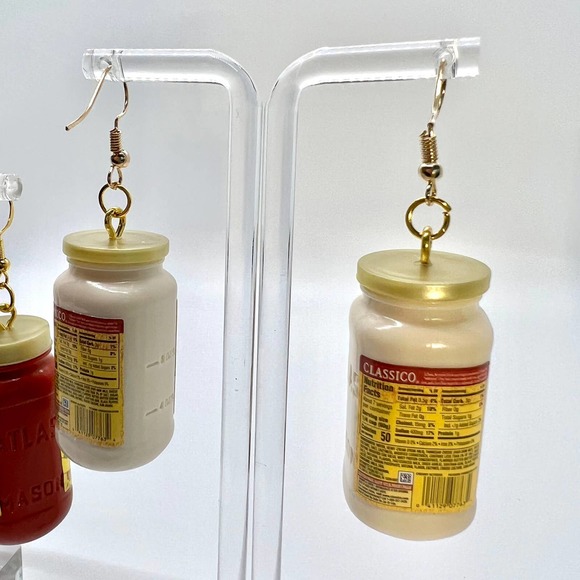 Spaghetti Earrings - Classico Pasta Sauce - Tomato & Alfredo Mini Brands Earring - Picture 4 of 10
